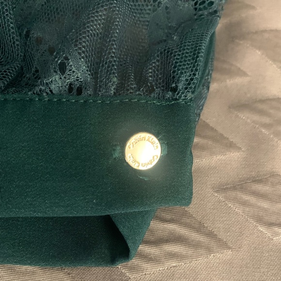 Green Calvin Klein blouse - Picture 4 of 9